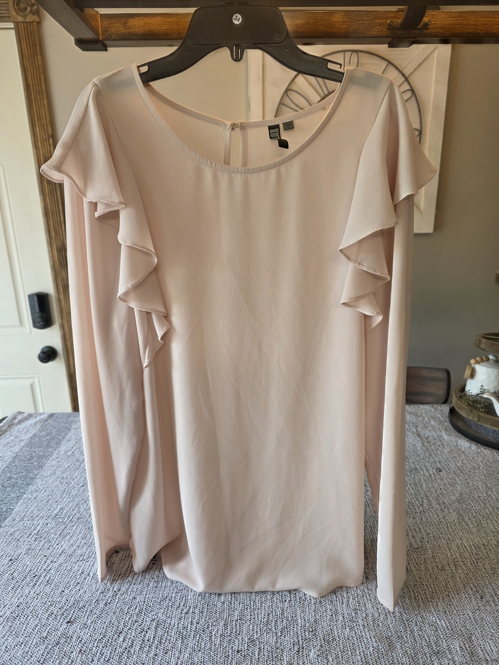 Kut from the Kloth Blush Pink Ruffle Long Sleeve Blouse